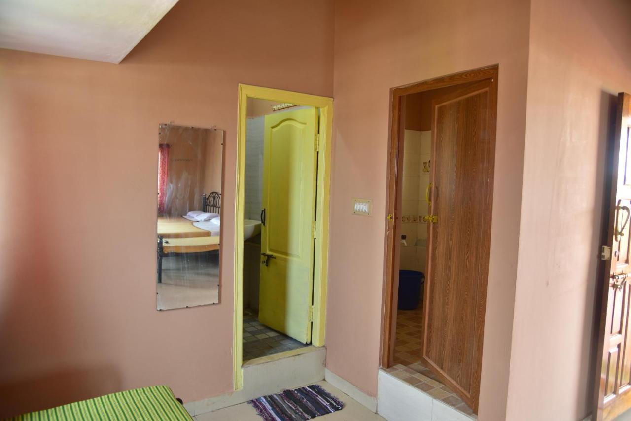 Shreyas Residency Hotel Мисор Екстериор снимка