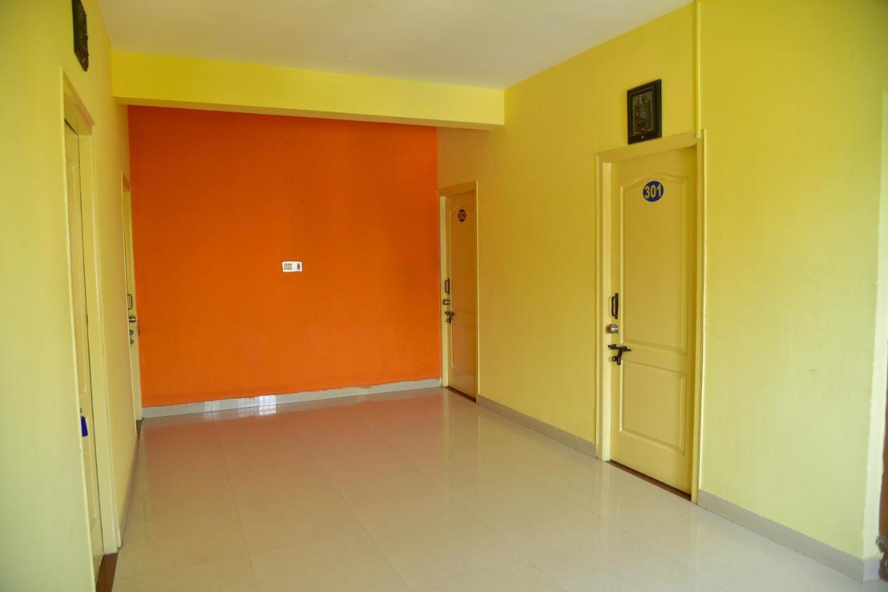 Shreyas Residency Hotel Мисор Екстериор снимка