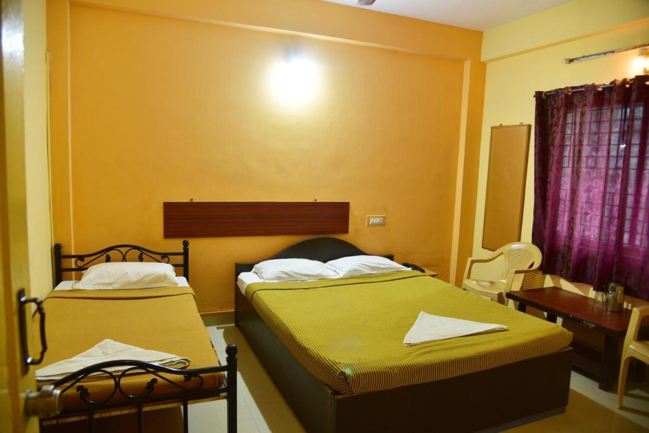 Shreyas Residency Hotel Мисор Екстериор снимка