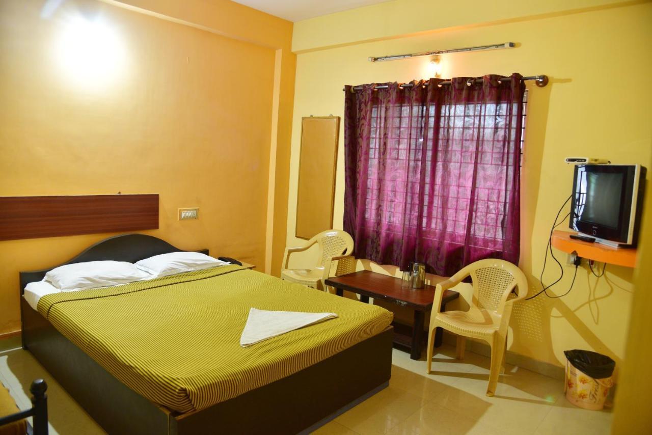 Shreyas Residency Hotel Мисор Екстериор снимка